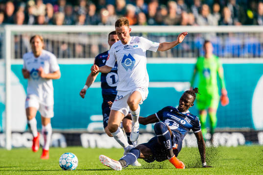 Fredrik Aursnes of Molde and Amidou Diop of Kristiansund