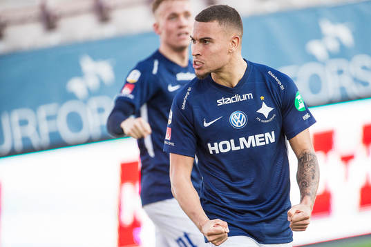 IFK Norrköpings Jordan Larsson jublar