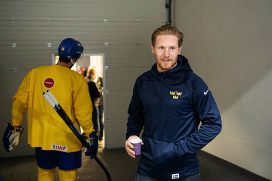 Gabriel Landeskog of Sweden at a practice session
