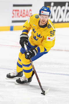 Gabriel Landeskog of Sweden at warm-up