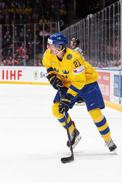Loui Eriksson of Sweden