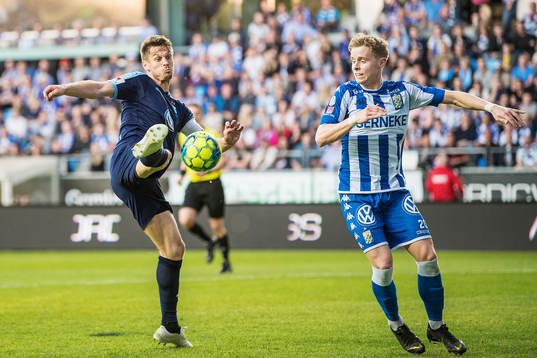 Malmö FFs Markus Rosenberg och IFK Göteborgs Victor