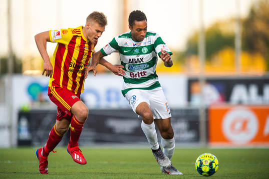 Syrianskas Martin Falkeborn och Västerås Brian Span