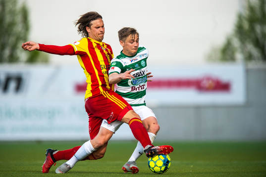 Syrianskas Sebastian Rajalakso och Västerås Dennis Persson