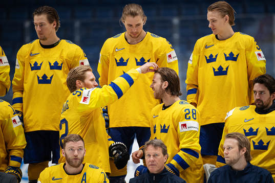 Bläddra bland fler bilder av 2019 IIHF Ice Hockey World Championship, day 8, Sweden, practice
