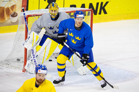 Goaltender Jacob Markström and Gabriel Landeskog of Sweden