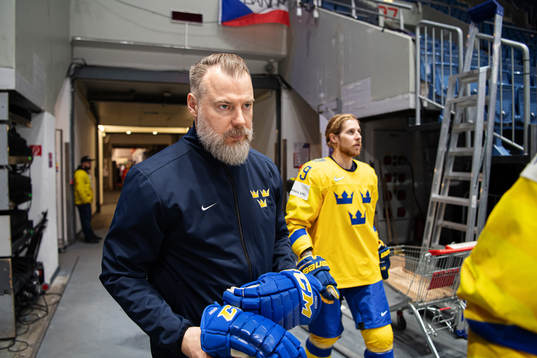 Head coach Rikard Grönborg of Sweden