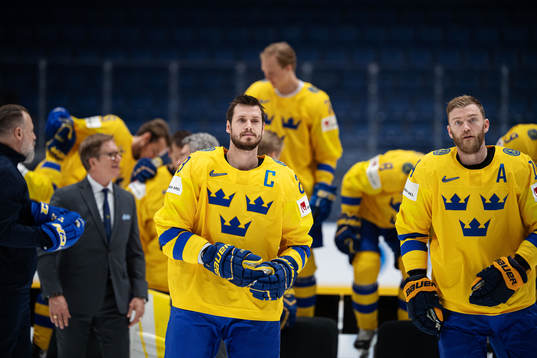 Oliver Ekman Larsson and Mattias Ekholm of Sweden