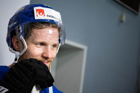 Gabriel Landeskog of Sweden