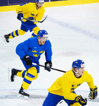 Gabriel Landeskog, Marcus Krüger and Oskar Lindblom of