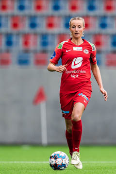Helene Gloppen of Arna-Bjørnar