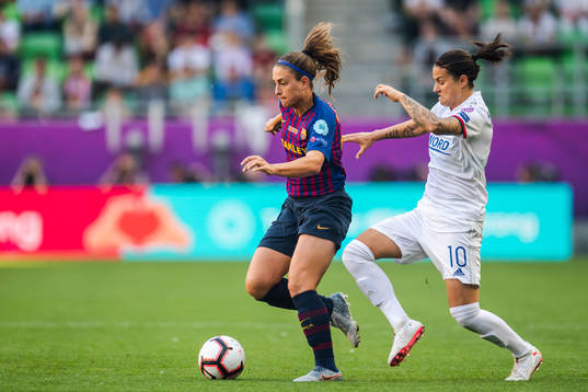 Alexia of Barcelona and Dzsenifer Marozsán of Lyon