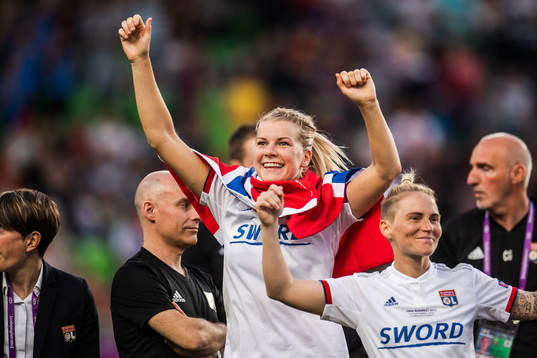 Ada Hegerberg of Lyon celebrates