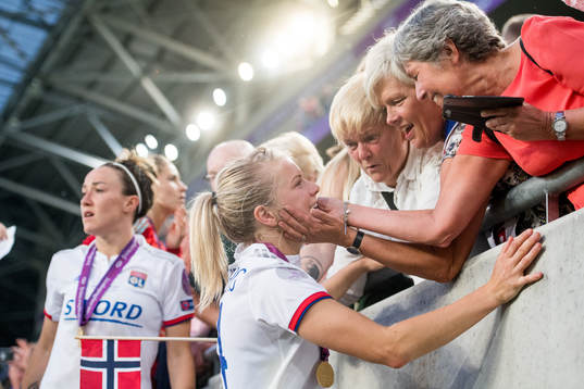 Ada Hegerberg of Lyon celebrates with her family