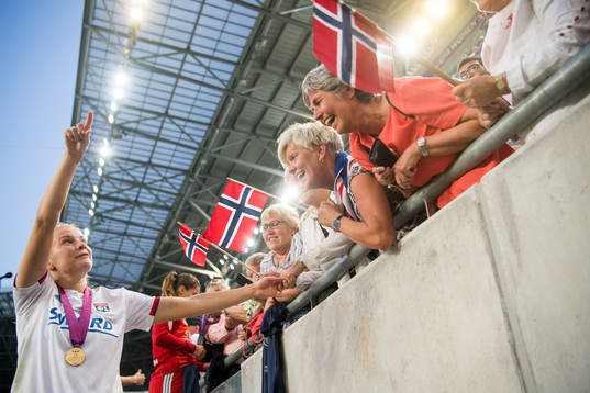 Ada Hegerberg of Lyon celebrates with her family