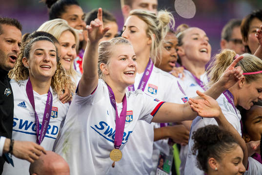 Ada Hegerberg of Lyon celebrates