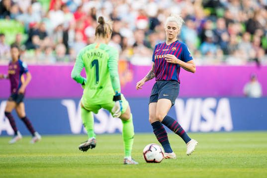 María León of Barcelona