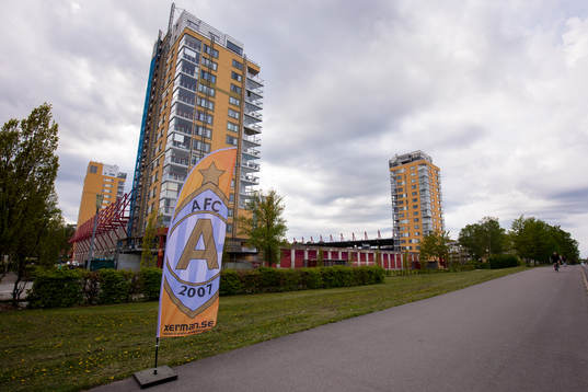 Exteriör av Tunavallen