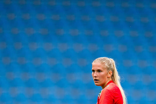 Emilie Nautnes of Arna-Bjørnar