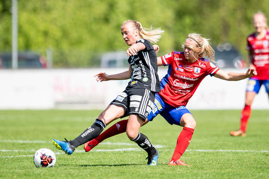 Bläddra bland fler bilder av Fotboll, Damallsvenskan, Vittsjö - Piteå