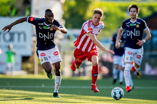 Yacouba Sylla of Strømsgodset and Onni Valakari of Tromsø