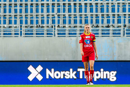 Kristine Leine of Røa looks dejected