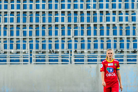 Kristine Leine of Røa looks dejected