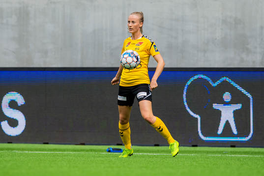 Anja Sønstevold of LSK kvinner