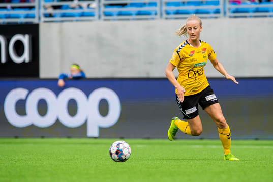 Anja Sønstevold of LSK kvinner