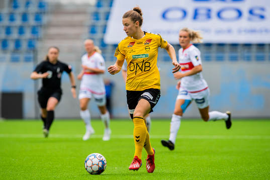 Synne Skinnes Hansen of LSK kvinner