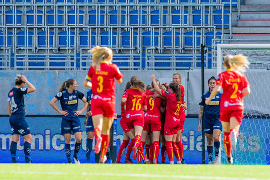Katrine Winnem Jørgensen of Røa celebrates with her