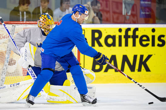 Goaltender Jacob Markström and Patric Hörnqvist of Sweden