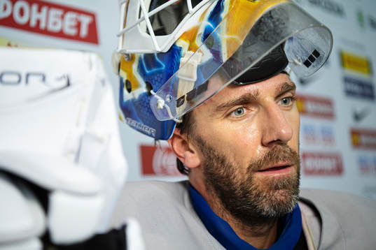 Goaltender Henrik Lundqvist of Sweden