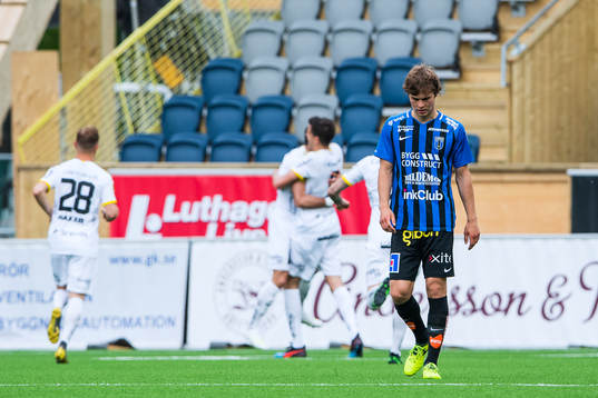 Sirius Sam Lundholm deppar