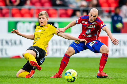 Bläddra bland fler bilder av Fotboll, Superettan, Öster - Mjällby