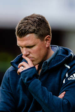 Östers tränare Christian Järdler deppar