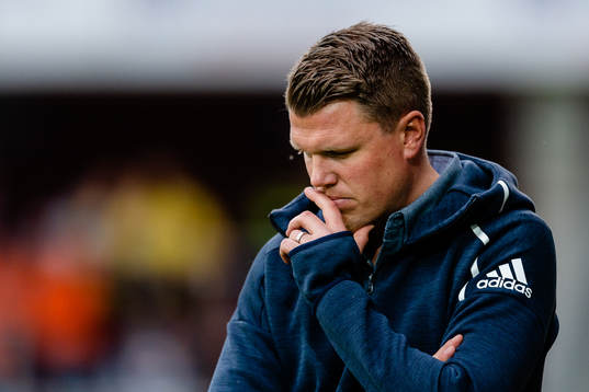 Östers tränare Christian Järdler deppar