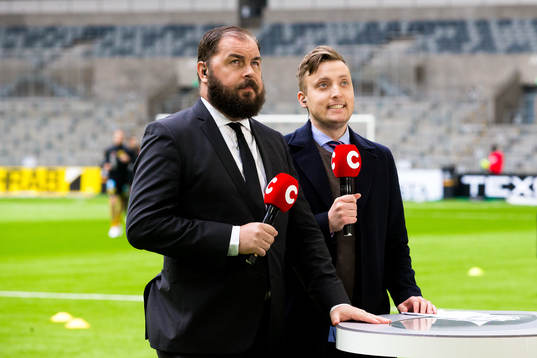 Cmores expert Alexander Axén och programledare Axel Pileby