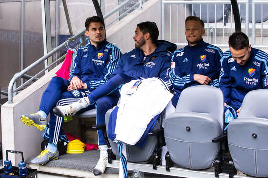 Djurgårdens Astrit Ajdarevic på bänken