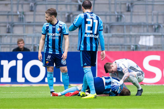 Djurgårdens Aslak Witry har ont