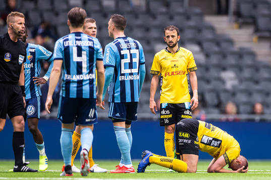 Elfsborgs Stian Rode Gregersen har ont