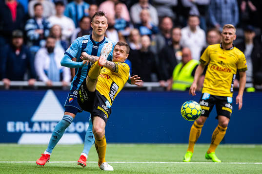 Djurgårdens Haris Radetinac och Elfsborgs Samuel Holmén