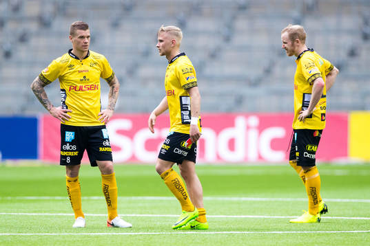 Elfsborgs Samuel Holmén , Simon Strand och Simon Lundevall