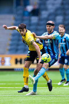 Elfsborgs Deniz Hümmet och Djurgårdens Marcus Danielson