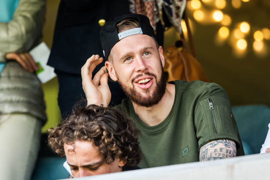 Leeds samt före detta Malmö FFs spelaren Pontus Jansson