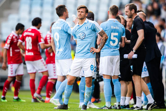 Malmö FFs Arnór Traustason deppar