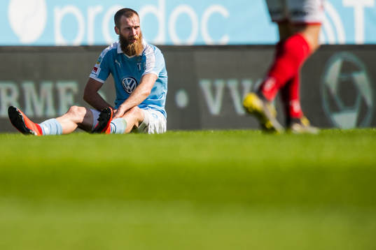 Malmö FFs Jo Inge Berget har ont