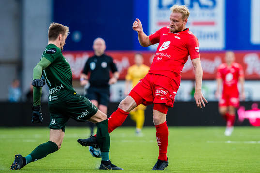 Goalkeeper Ricardo Henrique Schuck Friedrich of Bodø/Glimt