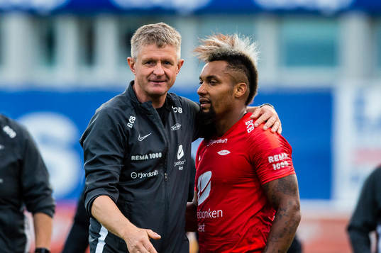Lars Arne Nilsen, head coach of Brann,  and Bismar Gilberto