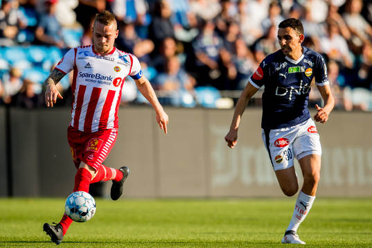 Kent-Are Antonsen of Tromsø and Mustafa "Mos" Abdellaoue